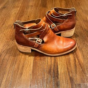 Kork-Ease Jardin Buckle Leather Women’s Ankle Boots